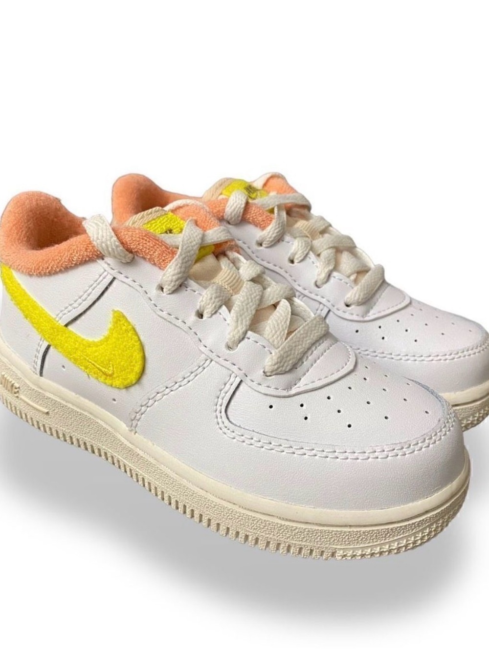 Nike Air Force 1 LV8 toddler shoes